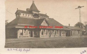 Depot, Kansas, Kinsley, RPPC, Atchison Topeka & Santa Fe Railroad Station,