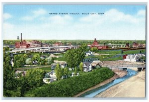 c1940 Grand Avenue Viaduct Exterior Building Sioux City Iowa IA Vintage Postcard