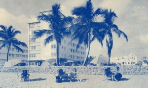 Vintage Post Card Blue Waters Hotel on Ocean Miami Beach, Florida People G2