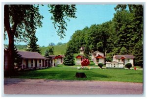 1957 Toy Town Auto Court Business District Montpelier Vermont Vintage Postcard