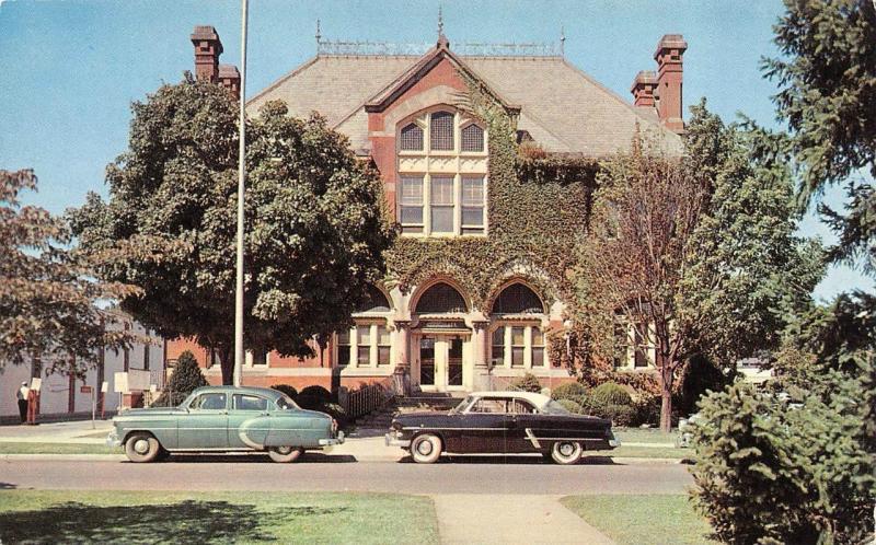 DOVER, DE Delaware    CITY HALL    Early 50's CARS    Chrome Postcard