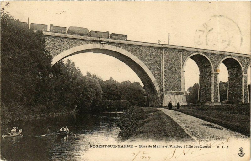 CPA NOGENT-sur-MARNE Viaduc a l'Ile des Loups (983187)