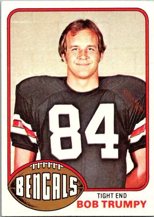 1976 Topps Football Card Bob Trumpy Cincinnati Bengals sk4278