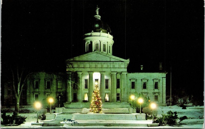 Night View Montpelier Vermont's State Capitol Building Christmas Tree Postcard 