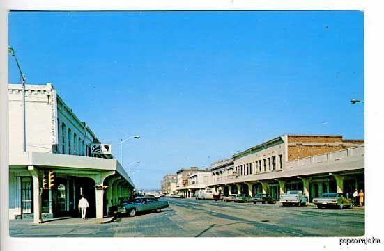 Columbia MO Street View Old Cars Postcard