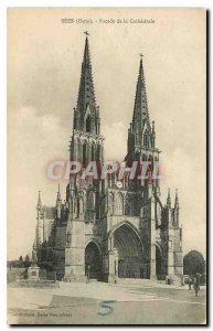 Old Postcard Sees Orne Facade of the Cathedral