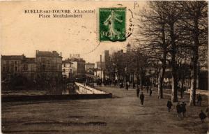 CPA RUELLE-sur-Touvre - Place Montalembert (654399)