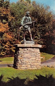 Daniel Boone statue Entrance to Cherokee Park Louisville KY