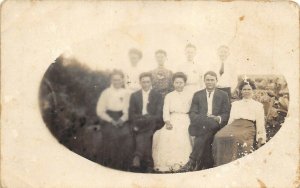 Taiton Texas c1910 RPPC Real Photo Postcard Family Group Portrait Oval