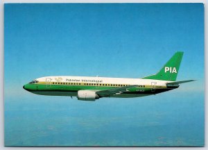 Airplane Postcard PIA Pakistan International Airlines Boeing 737-340 EA5