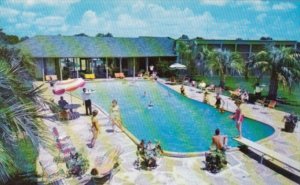 Bellemont Motor Hotel Swimming Pool & Patio Baton Rouge Lousiana