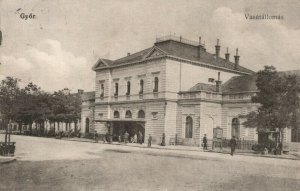 Hungary Győr Vasútállomas Gyor Railway Station Vintage Postcard 04.01