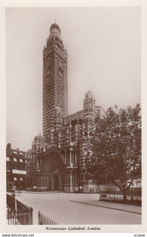 RP ; LONDON , 1930s ; Westminster