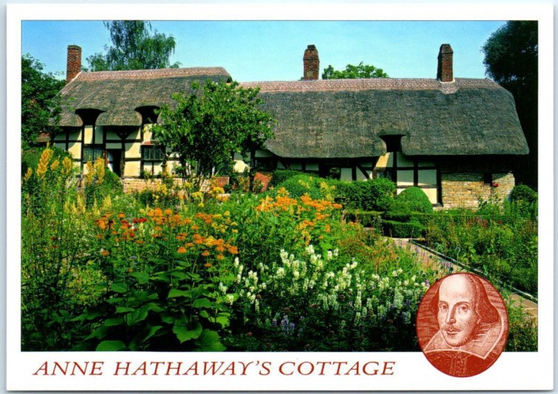 Postcard - Anne Hathaway's Cottage, Shottery - Stratford-upon-Avon, England