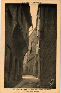 CPA Le Lot Illustre - GOURDON - Rue de l'Hotel-de-Ville (223881)