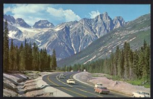 British Columbia ROGERS PASS Selkirk Range in the Canadian Rockies cars Chrome