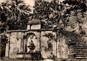 Vintage Postcard: Ruins of Theater in St-Pierre-de-la-Martinique