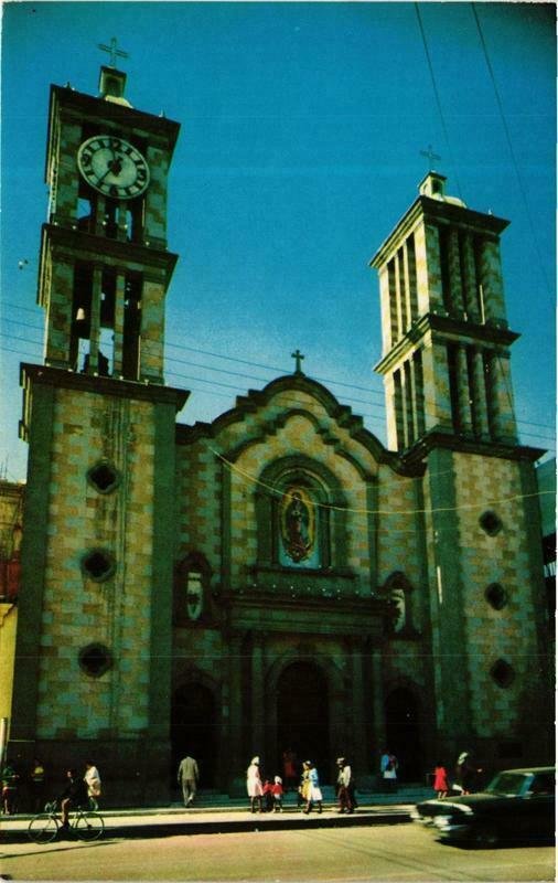 CPM AK Outside view of the Cathedral of our Lady of GUADALUPE MEXICO (647793)