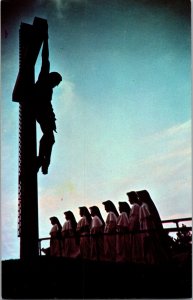Crucifix, Catholic Shrine, Indian River MI Vintage Postcard J76