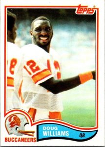 1982 Topps Football Card Lee Doug Williams Tampa Bay Buccaneers sk8714