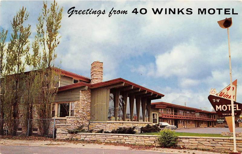 40 Winks Motel Bluemound Road Milwaukee Wisconsin postcard