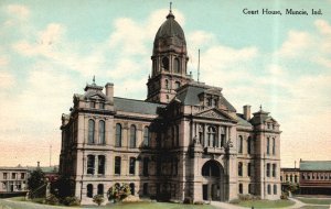 Vintage Postcard 1910's Courthouse Historic Building Landmark Muncie Indiana IN