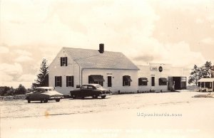 Cundy's Lobster House - Searsport, Maine ME Postcard