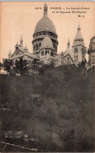 1900s Sacred Heart Basilica and the Square Saint-Pierre Paris France Postcard