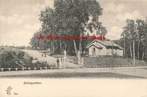 Norway, Oslo, Slottsparken, Palace Park, No 344