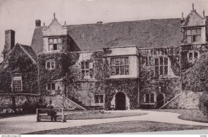 MAIDSTONE , UK , 1904 ; Old Palace , Mill Street ; TUCK