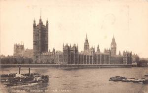 BR58049 houses of parliament ship bateaux  london   uk