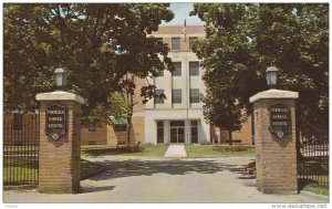 Peninsula General Hospital , SALISBURY , Maryland , 40-60s