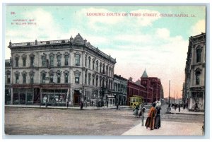 c1910 Looking South Third Street Trolley Streetcar Cedar Rapids Iowa IA Postcard