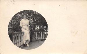 B68/ Newport Maine Me RPPC Real Photo Postcard 1913 Beautiful Woman