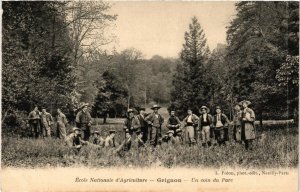 CPA GRIGNON École Nationale d'Agriculture. Un coin du Parc (509790)