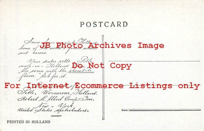 Netherlands, Volendam, Dutch Couple Courting