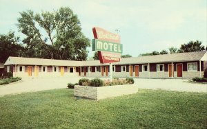 Vintage Postcard - Westview Motel - Lawrence, Kansas