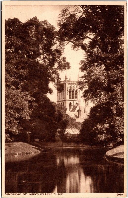 Cambridge, St. John's College Chapel Vintage Postcard M13