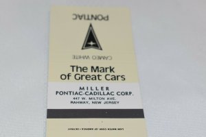 Pontiac The Mark of Great Cars Cameo White 30 Strike Matchbook Cover