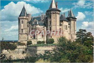 Postcard Modern Saumur (Maine et Loire) The Chateaux of the Loire Chateau