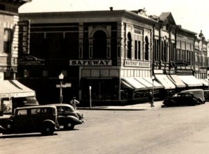 Early RPPC Main St. Safeway Sign Cars Canon City, CO Postcard F168