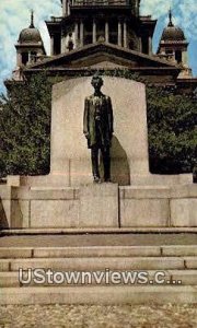 Abraham Lincoln Statue - Springfield, Illinois IL  