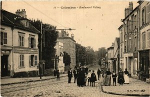 CPA COLOMBES Boulevard Valmy (413452)