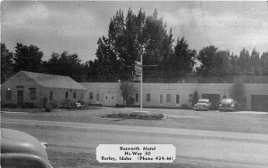 J40/ Burley Idaho Postcard c1940s Bosworth Motel Building Automobiles 206