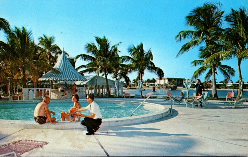 Florida Keys North Key Largo Ocean Reef Swimming Pool