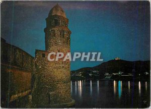 Modern Postcard La Cote Vermeille Collioure Night view