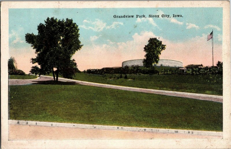 View of Grand View Park, Sioux City IA Vintage Postcard C39