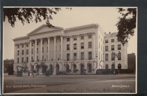 Gloucestershire Postcard - Queen's Hotel, Cheltenham    RS17038