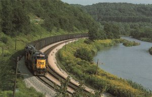 CSX Locomotive Casselman River Garrett Pennsylvania Postcard / 10c1-302