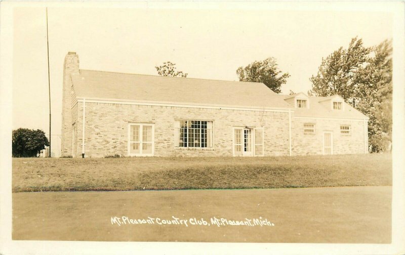 Mt Pleasant Country Club, Mt Pleasant, MI Real Photo Postcard